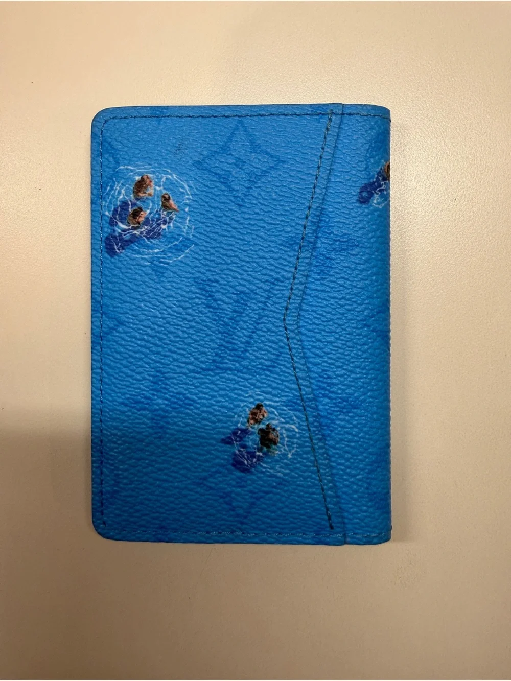 Louis Vuitton Swim Pocket Organizer LIKE NEW in box full set